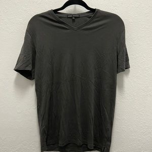 Robert Barakett Men Vneck Tee